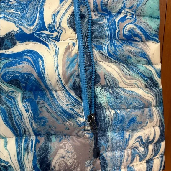 Patagonia Lightweight Down Puffer Vest Rare Wave Print Size Small - Picture 2 of 11